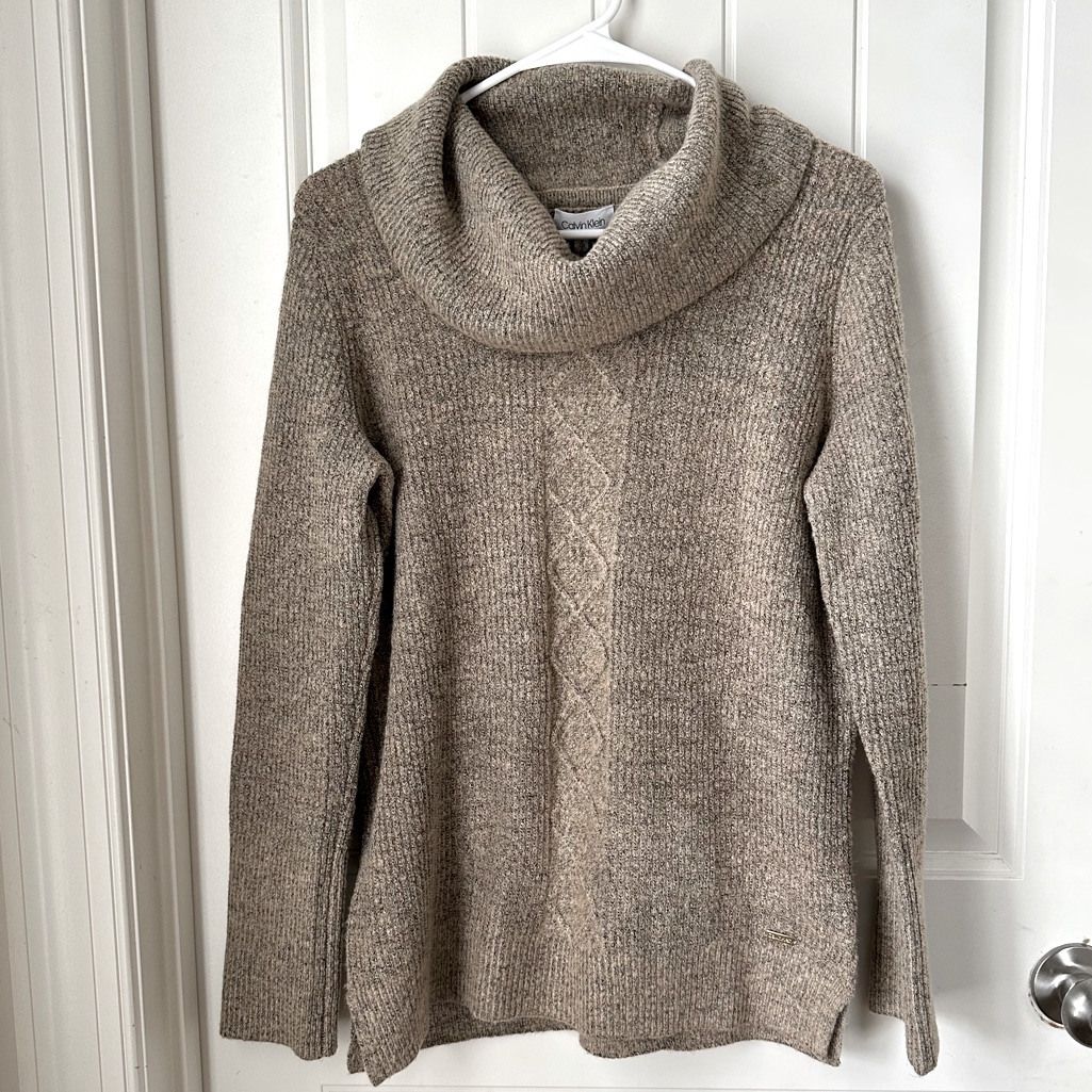 Calvin Klein Sweater Nwt